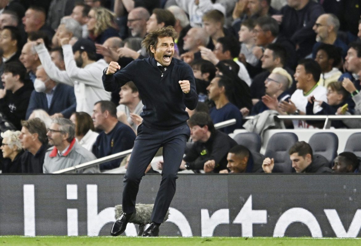 Tottenham journalist drops Conte update